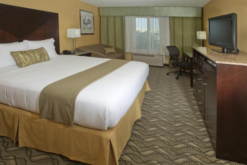 Holiday Inn Express Hotel & Suites San Jose-Morgan Hill By Ihg Екстериор снимка